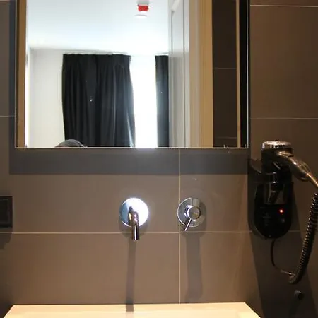 Sara's Boutique מלון אמסטרדם