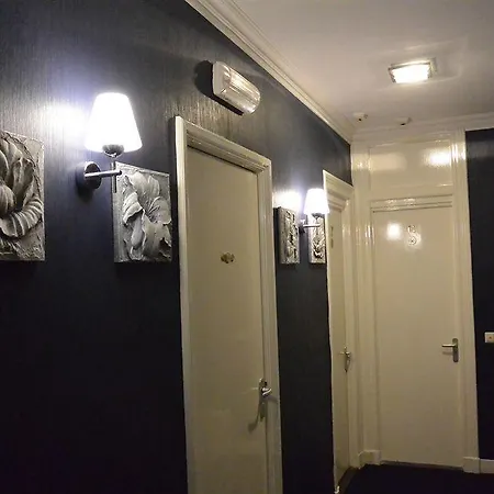 Sara's Boutique 3* אמסטרדם