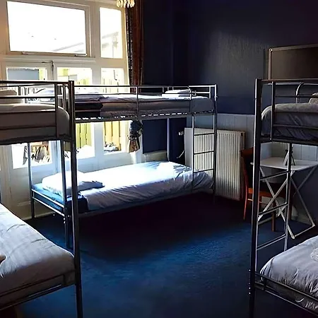 Sara's Boutique Hotel 3*