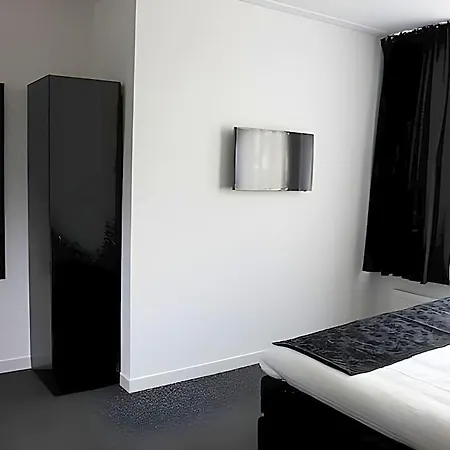 Hotel Sara's Boutique 3*