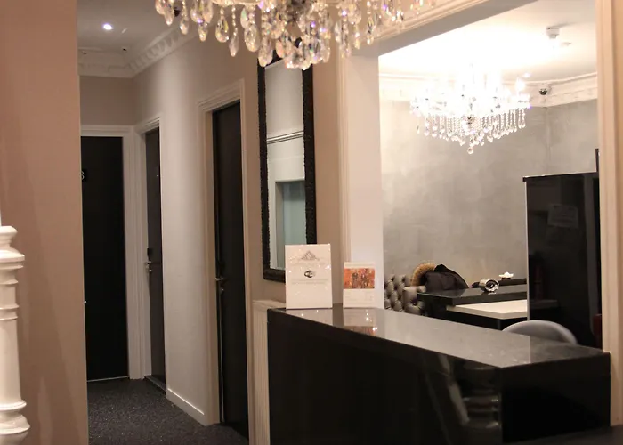 Sara's Boutique Hotel 3*