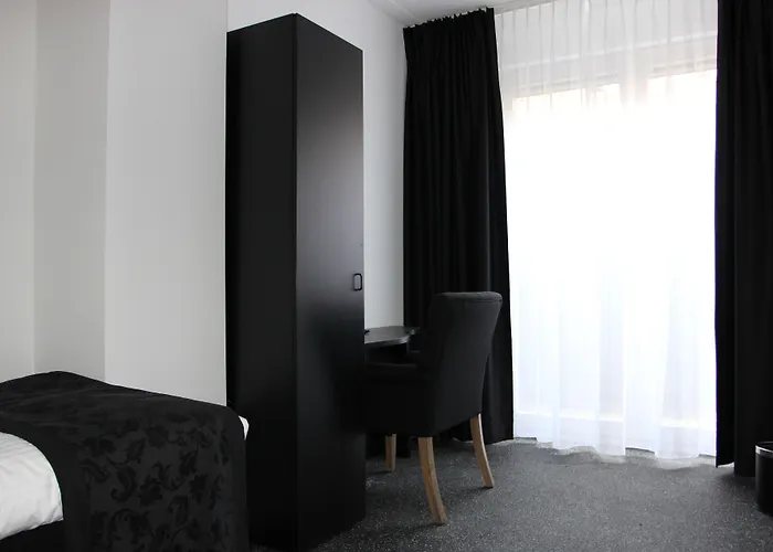 Sara's Boutique Отель Амстердам