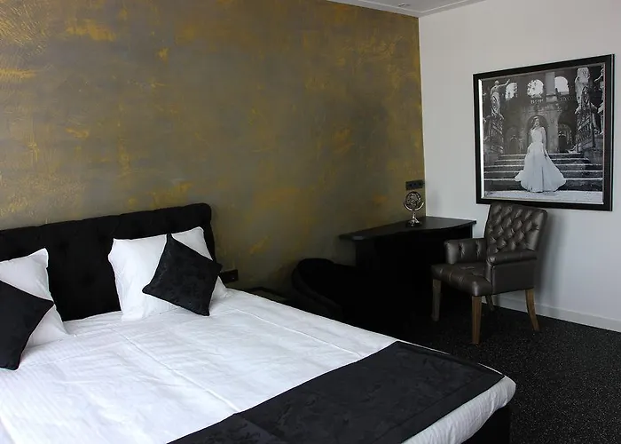 Sara's Boutique Hotel 3*